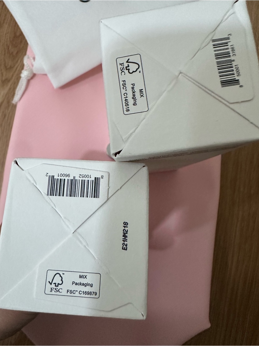 Glow Recipe White Packaging with Pink Pouch Accent bundle - Picture 2 of 4
